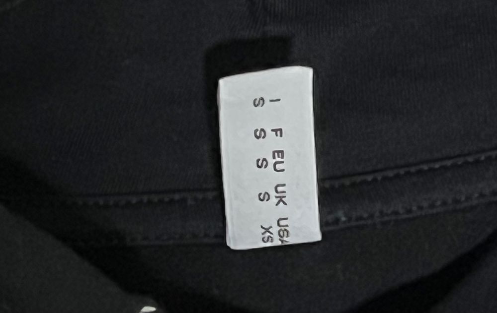 Moschino суичър S