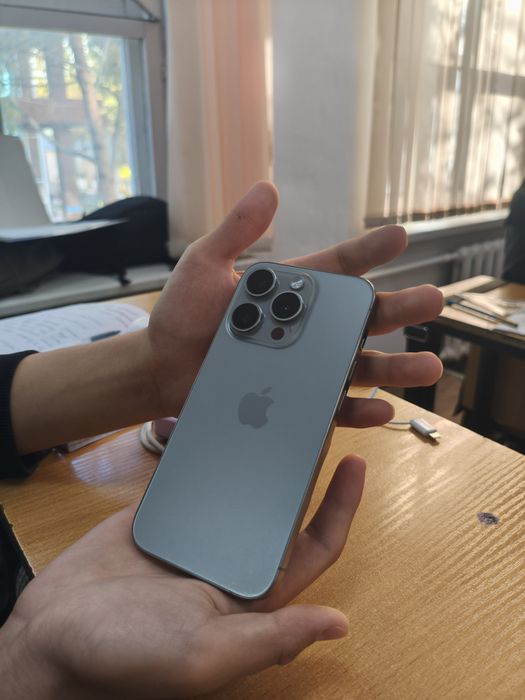 Срочно Iphone 15 pro 128gb