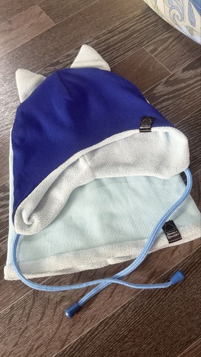 Продам новые шапки и снуды