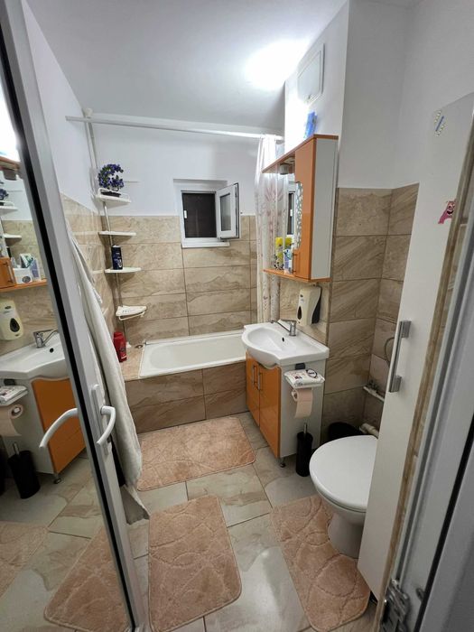 Apartament cu 3 Camere Tecuci