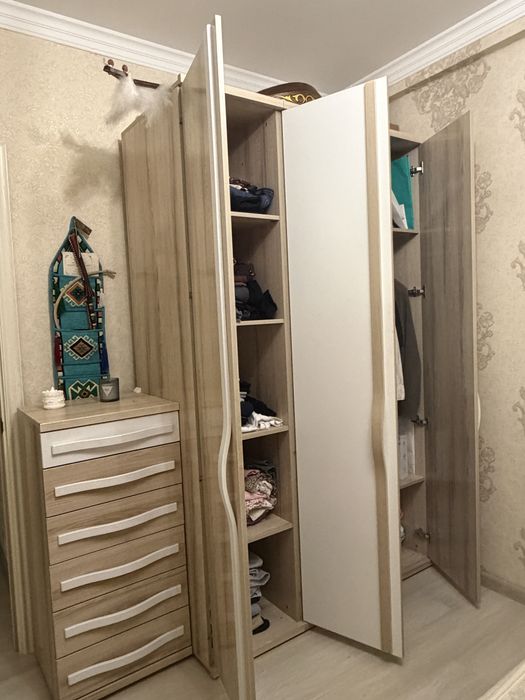 Спальный гарнитур