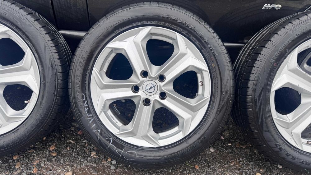 SET jante Opel Vivaro R17 -225/55r17 DOT 2025