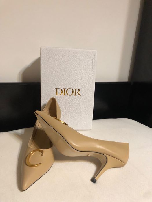 Pantofi Dior , calitate premium , pe stoc , noi , 40