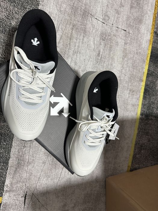 Кроссовки Descente