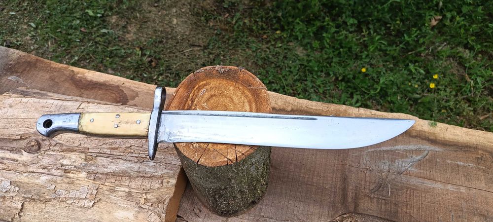 Ятагановиден турски щик.каракулак