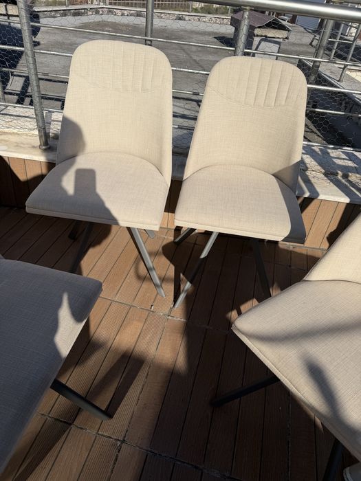 Въртящи се столове 4 бр.