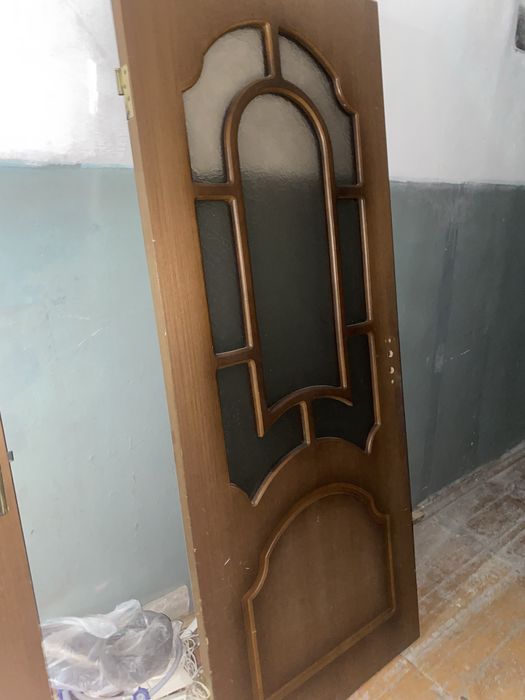 продам межкомнатые двери