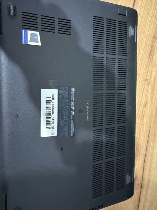 Dell Latitude 5400 Intel i7-8665U, 16GB RAM, 256GB SSD