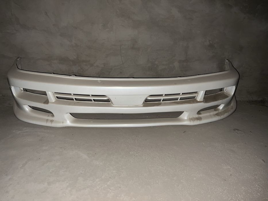Бампер с тюнингом на LX 470 год 2003/2007