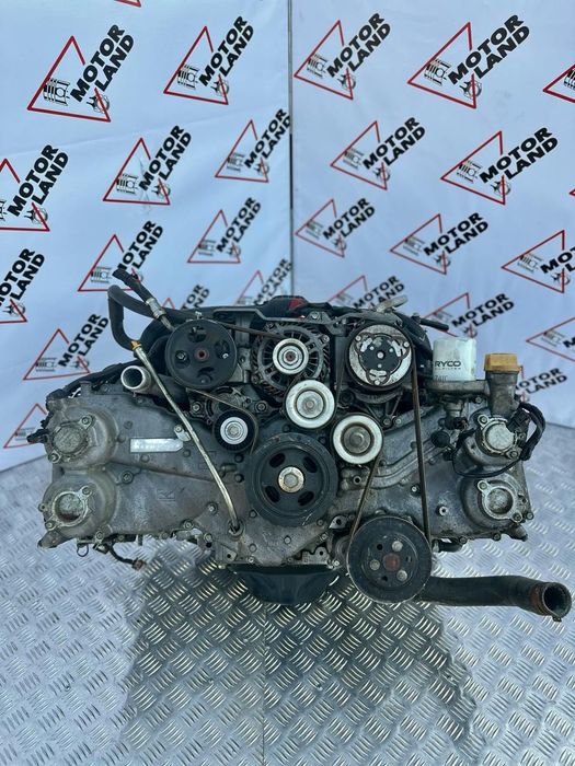 Привозной двигатель Subaru FB25