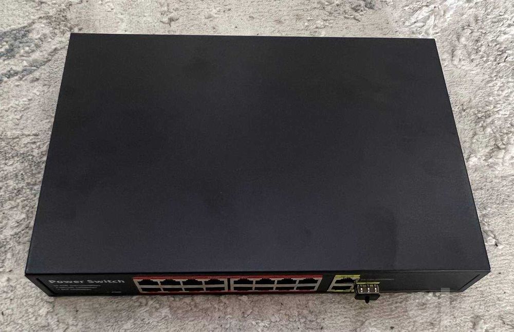 16 портовый Гигабитный POE свич + 2 RJ Порта + 1 SFP порт