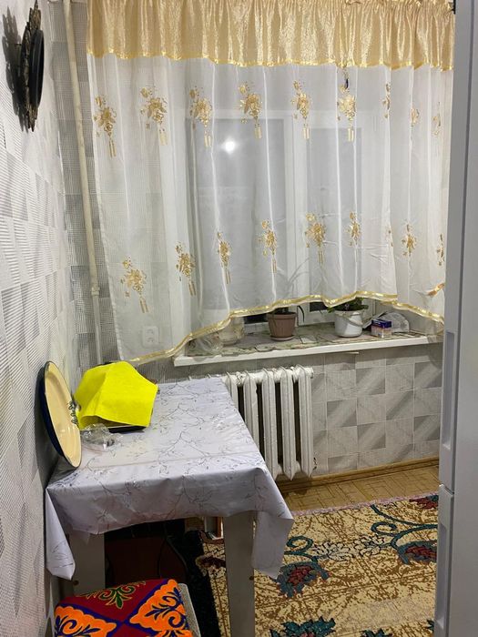 Продам квартиру  3