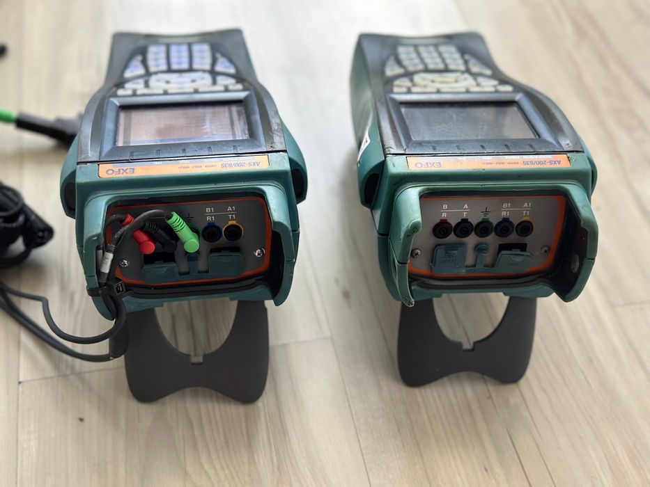 EXFO AXS 200/635 Sharp Tester Testare Linii Telecomunicatii Multimetru Digital Dmm Stare Buna