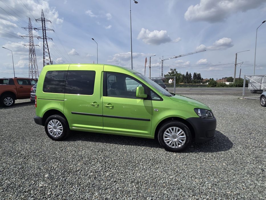 VOLKSWAGEN Caddy 2013 — imagine 3