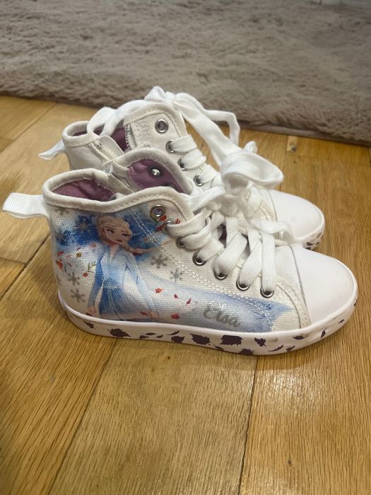 Обувки за момиче mayoral  и Skechers