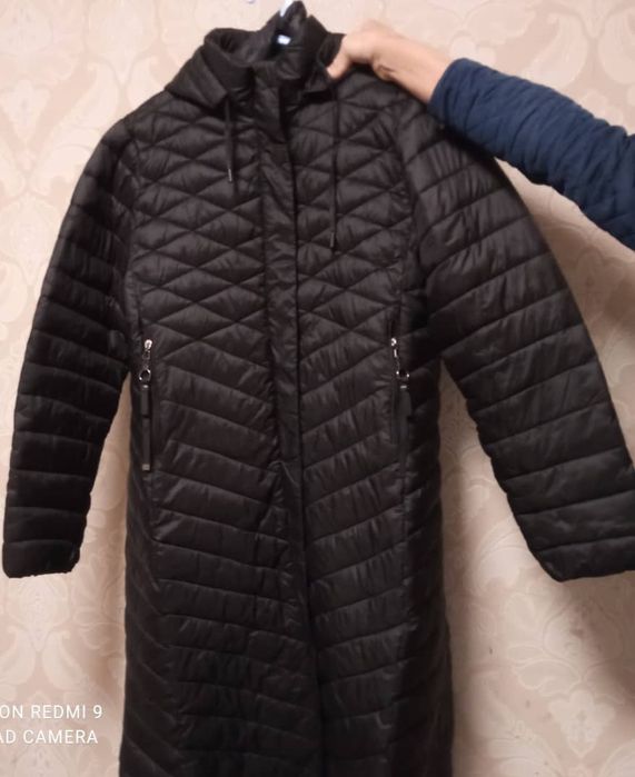 Зимний куртка сотилади