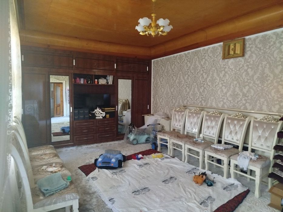 Andijon shahardan Uy sotiladi