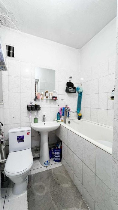 Продам 1 ком Айым