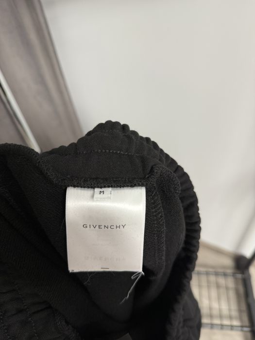 Pantaloni GIVENCHY super calitate