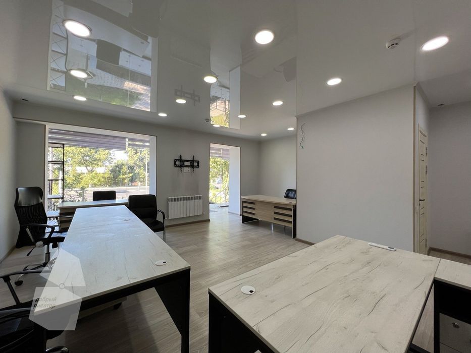 Сдается в аренду Евро офис с мебелью вдоль дороги 130м2 - Ц-13/Лабзак