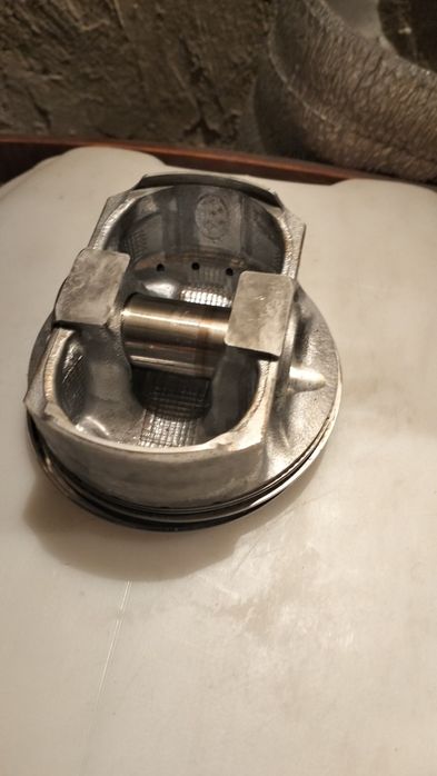 Продам разные запчасти на субару