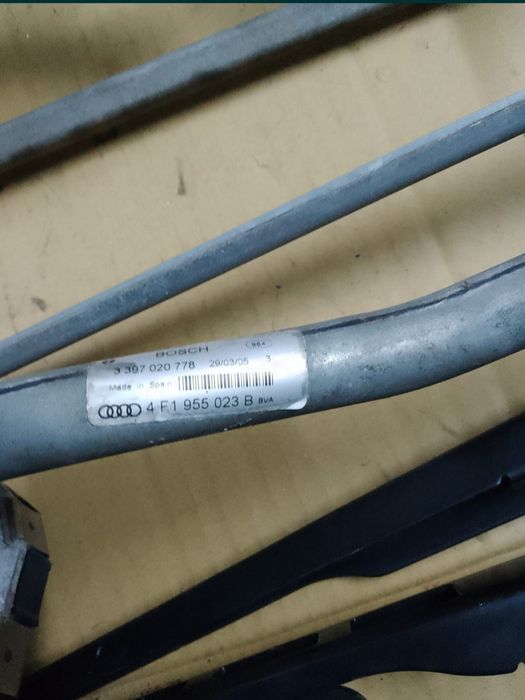 Ansamblu stergatoare motoras A4 b7 A6 c6 / Passat b6