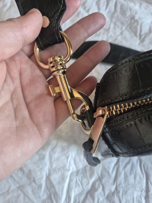 Продам сумку кросс боди