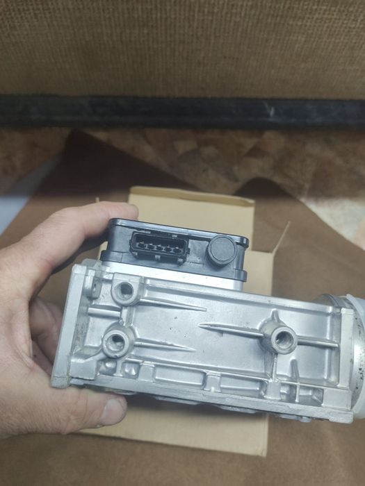 Запчасти для Опель