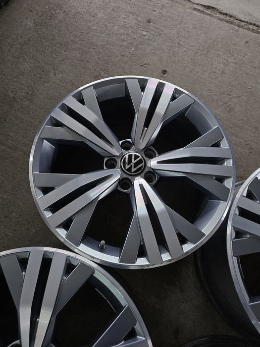 Джанти 18 / 5х112 - VW Passat Alltrack и др. 5x112