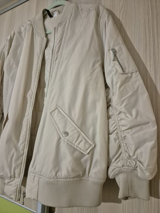 H&M ново бомбър яке