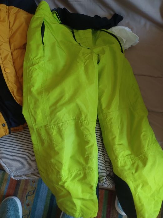 Яке и грейка за момче обещани