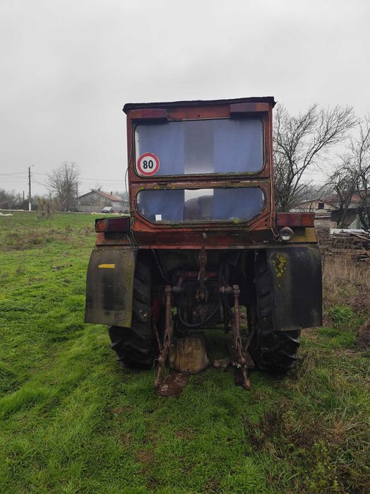 Vând Tractor U650