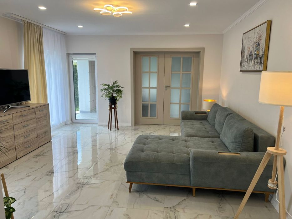Vand casa individuala 4 camere 3 bai