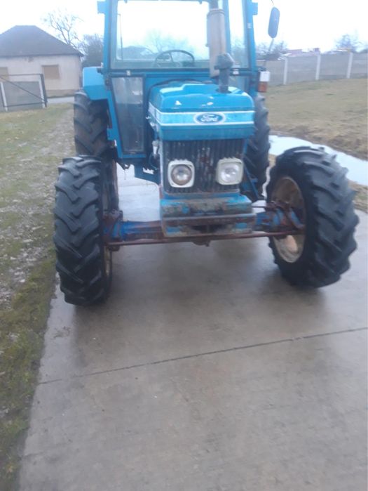 Vand Tractor Ford 4610