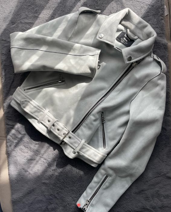 Пролетно яке Bershka