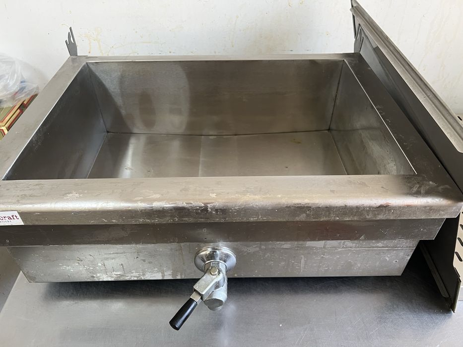 Промышленная фритюрница