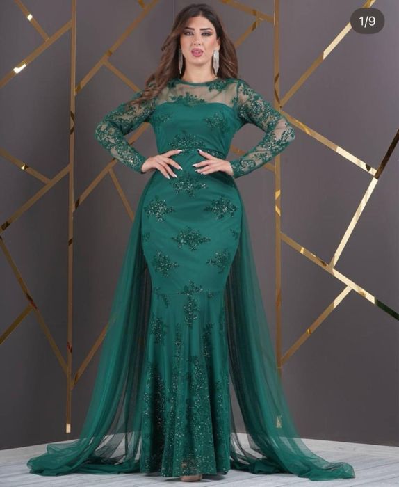 Продам платья Турция