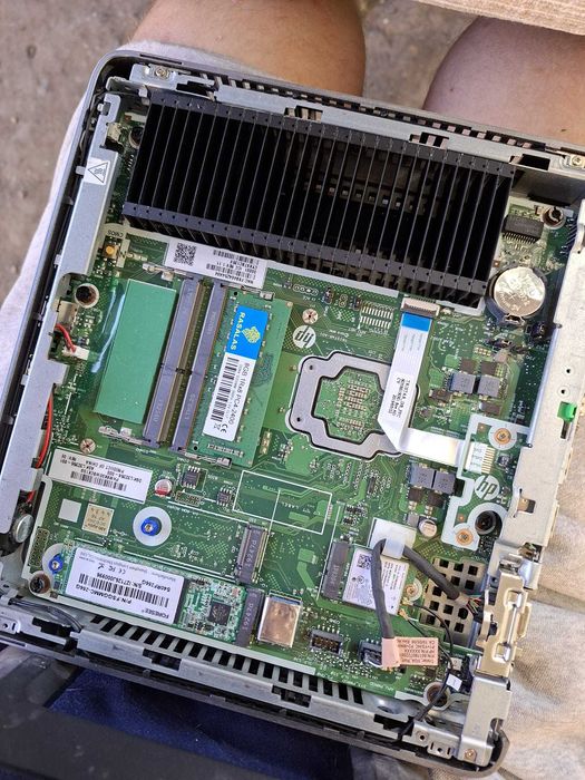 Mini Unitate HP T-630