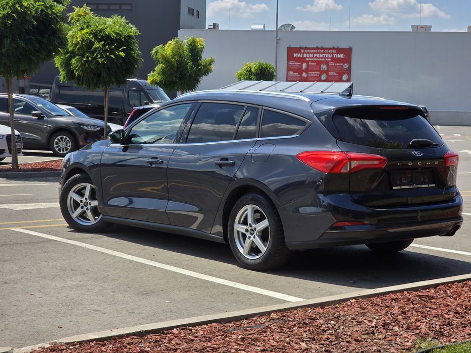 Ford Focus Titanium 1.5 tdci 2021 120 cp euro 6 , 80000 km