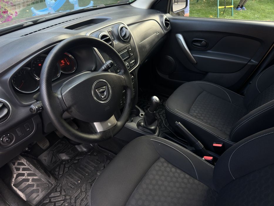 Vand Dacia Sandero 1.5dci 90cp