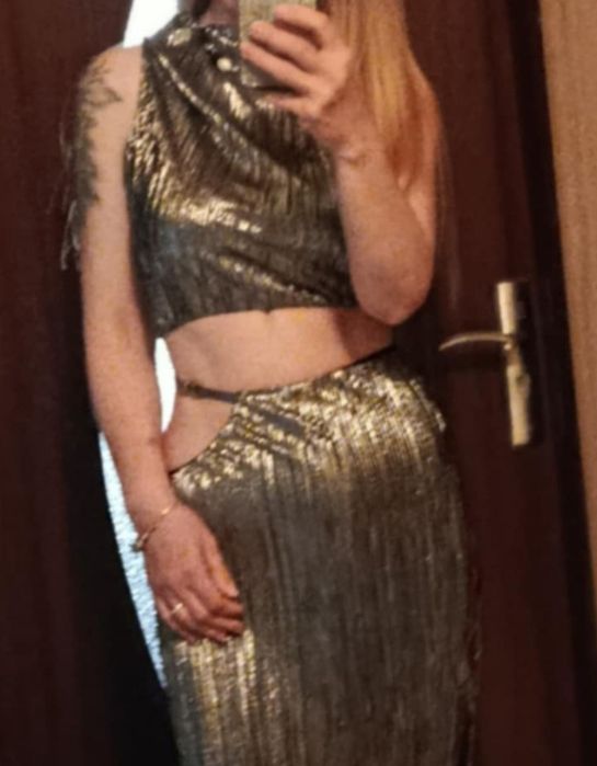 Уникален дамски сет за повод и вечерни партита!