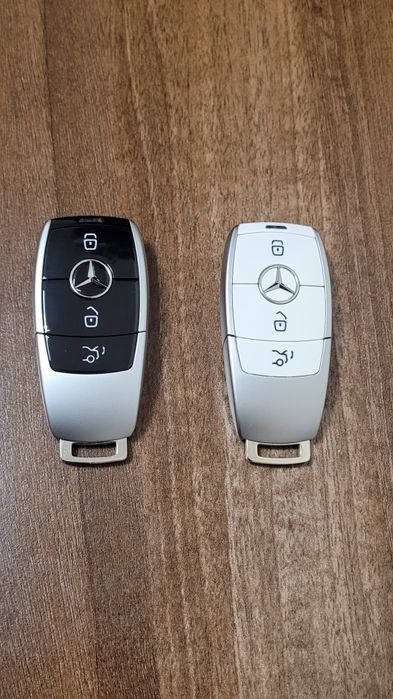 Carcasa cheie Mercedes cu 4 butoane