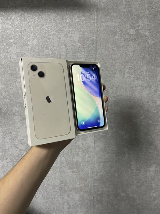 Продам айфон 13 на 128