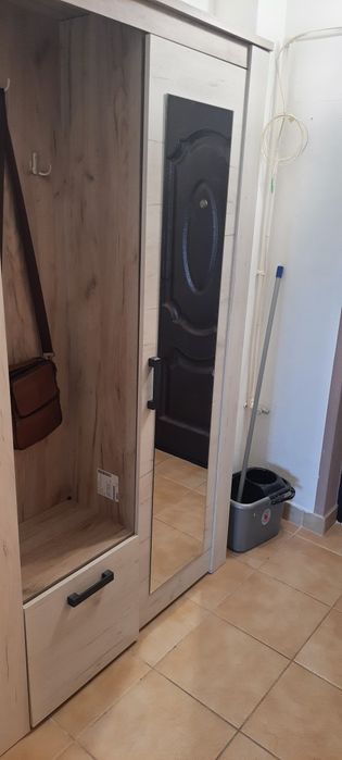 Inchiriez Garzoniera la Burdea