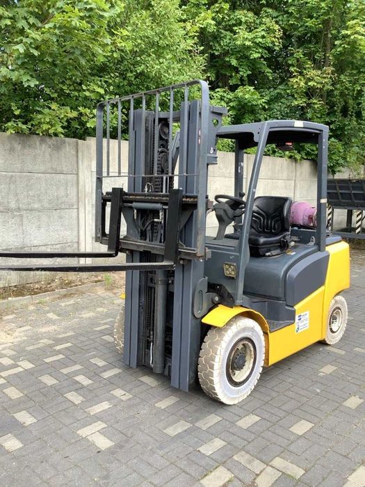 Jungheinrich TFG 425 2.5t LPG Triplex 4.7m свободен ход