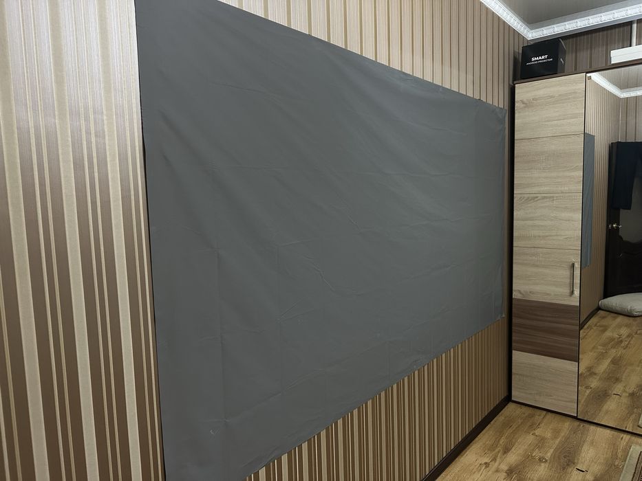 Продам проектор  PHINIKA AK 61