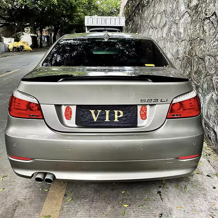 Eleron Lip Codita Portbagaj pentru BMW Seria 5 E60