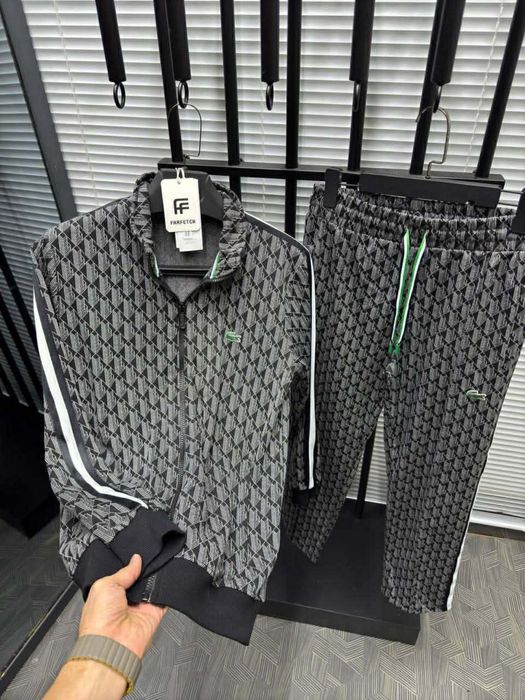 Мъжки екипи с-2хл