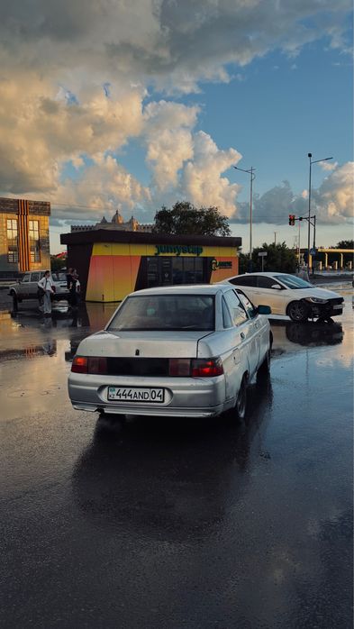 Lada  Vaz  2110.