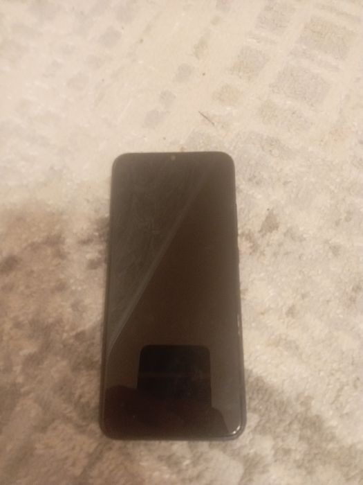 Продам телефон редми